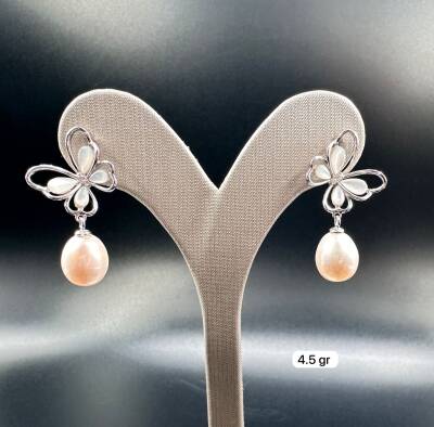 BUTTERFLY EARRINGS WITH NATURAL PEARL AND MOTHER PEARL STONE - 1