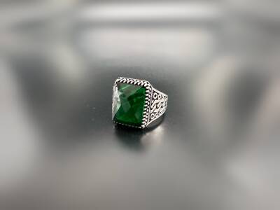 EMERALD ZIRCON STONE SILVER MEN'S RING - 1